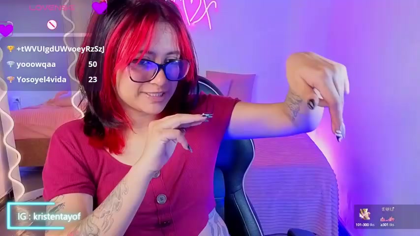 kristen_tay live screenshot 2025-09-30 08:58:59