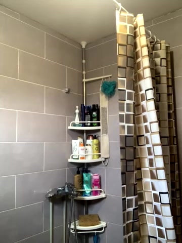 ksenia123 live screenshot 2025-10-06 08:22:37