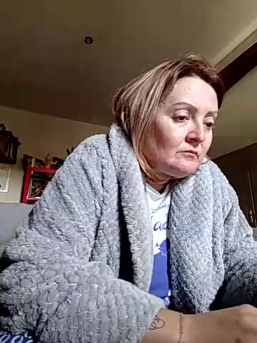 lady_charlyne live screenshot 2025-09-30 08:33:31