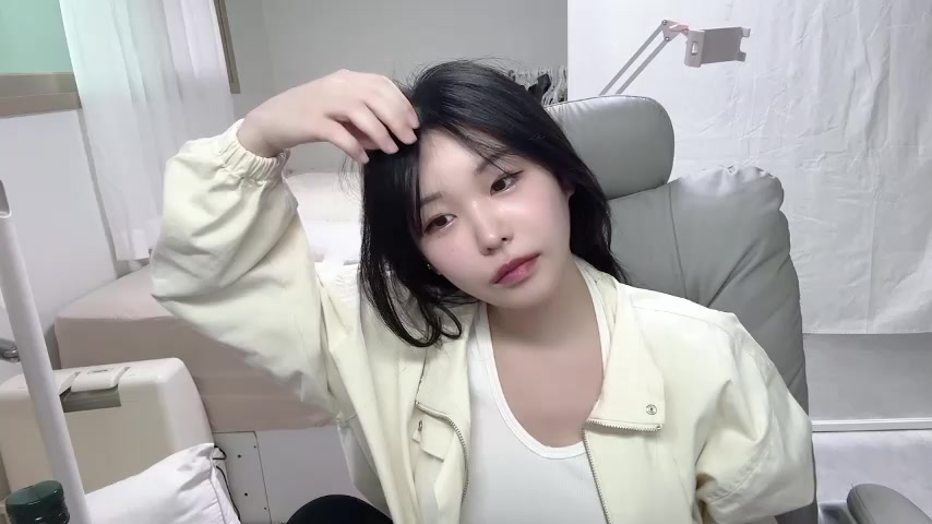 lengiiiii live screenshot 2025-09-29 06:33:07