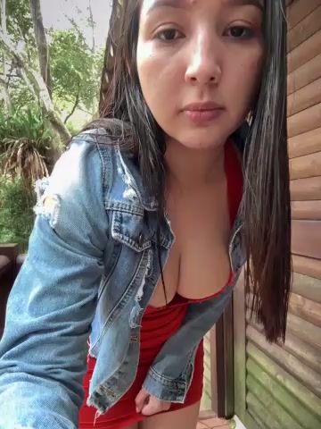 licky_lu live screenshot 2025-12-07 19:25:27