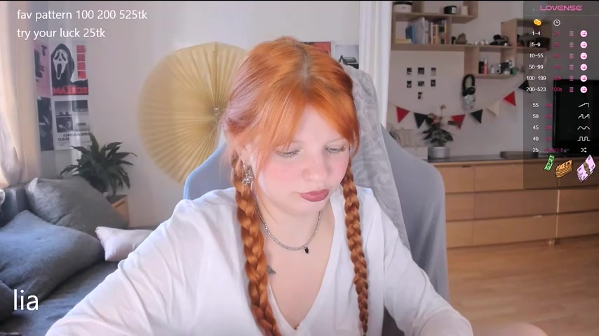 lil_lia live screenshot 2025-09-29 06:06:04