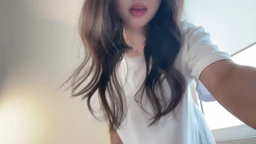 lina_sunflower live screenshot 2025-09-29 06:31:25