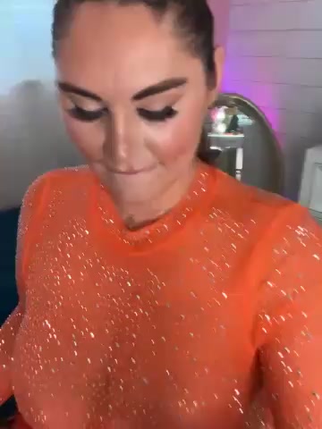 lovely_beast live screenshot 2025-09-30 17:07:30