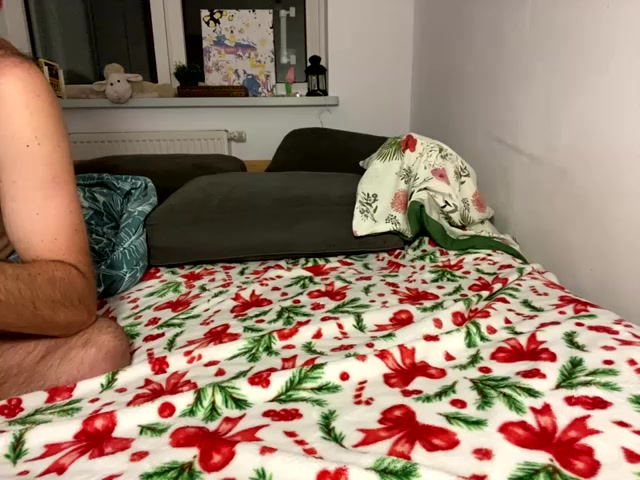 lovy_b live screenshot 2025-09-28 19:00:18