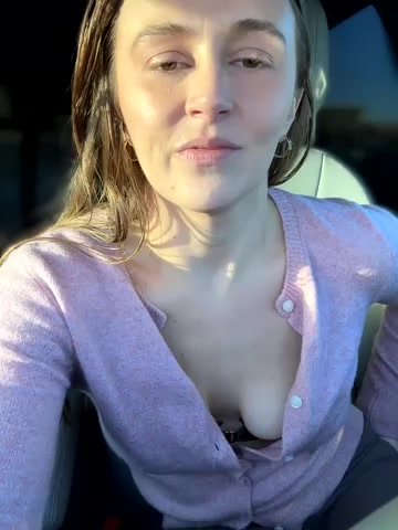 lunagirl13 live screenshot 2025-11-11 23:17:05