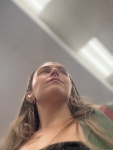 lunagirl13 live screenshot 2025-11-13 21:45:15