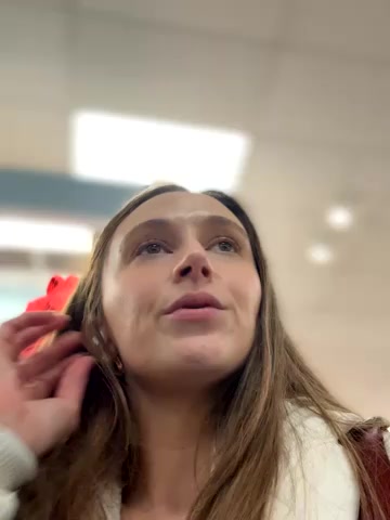 lunagirl13 live screenshot 2025-12-05 22:43:40