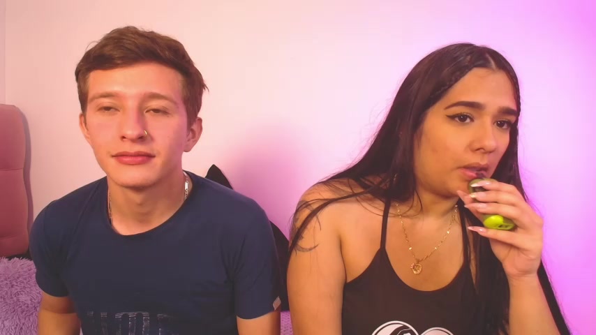 mae_nathan_ live screenshot 2025-10-01 13:36:13