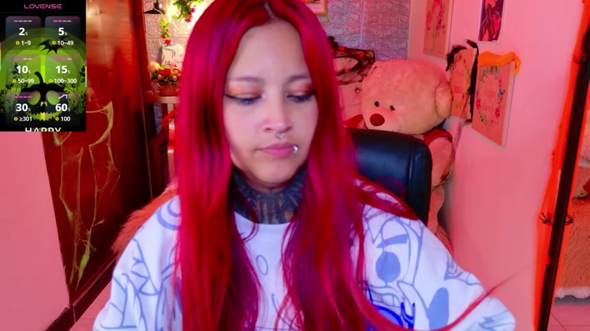 meghan_nill live screenshot 2025-10-15 08:16:35