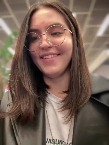 meow_girl live screenshot 2025-10-08 16:18:43