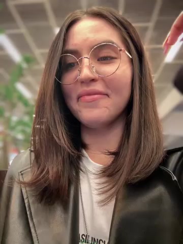 meow_girl live screenshot 2025-10-08 16:20:30