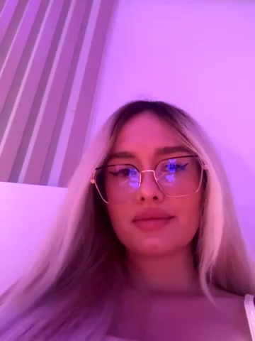 mollyxxx live screenshot 2025-09-24 04:18:58