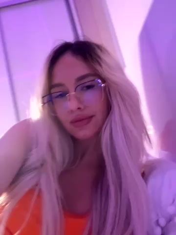 mollyxxx latest screenshot