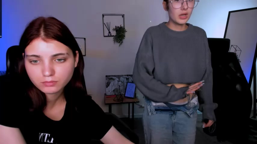 mona_cloud live screenshot 2025-08-23 22:27:13