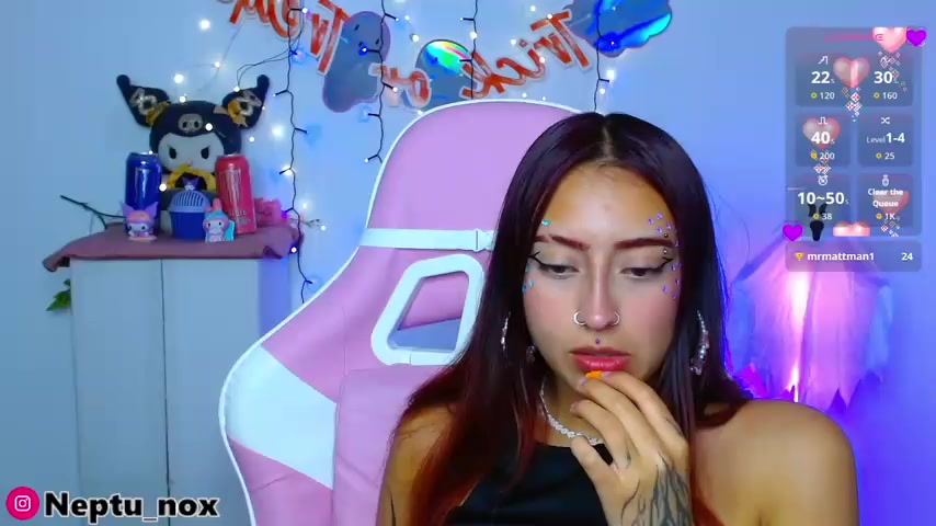 neptu_noxx live screenshot 2025-10-15 08:15:31