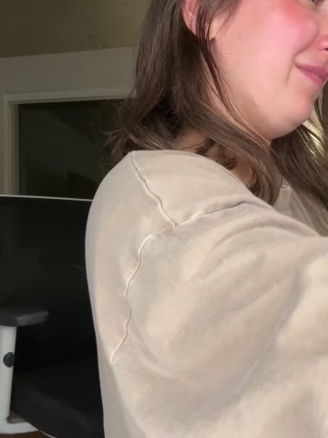 nerdynina live screenshot 2025-11-05 05:01:05