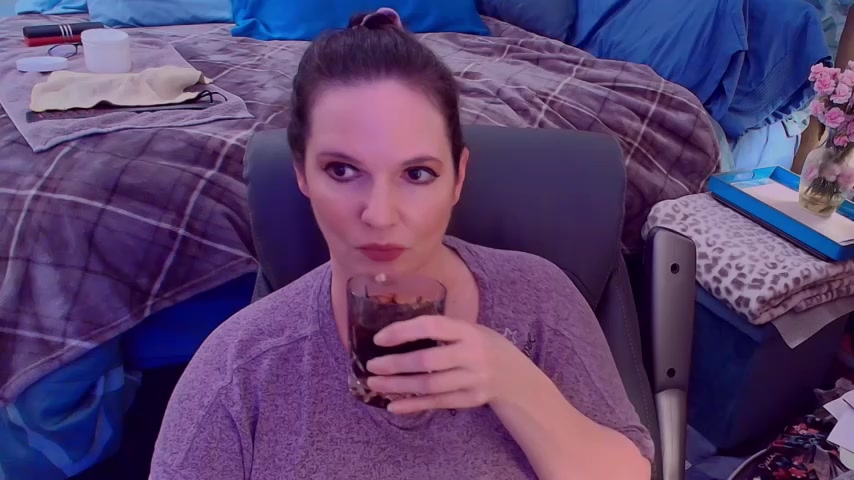 ninajaymes live screenshot 2025-09-23 02:08:20