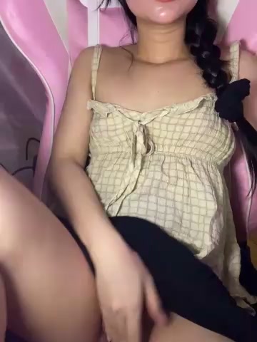 phuongtrinhhh live screenshot 2025-10-07 07:35:53