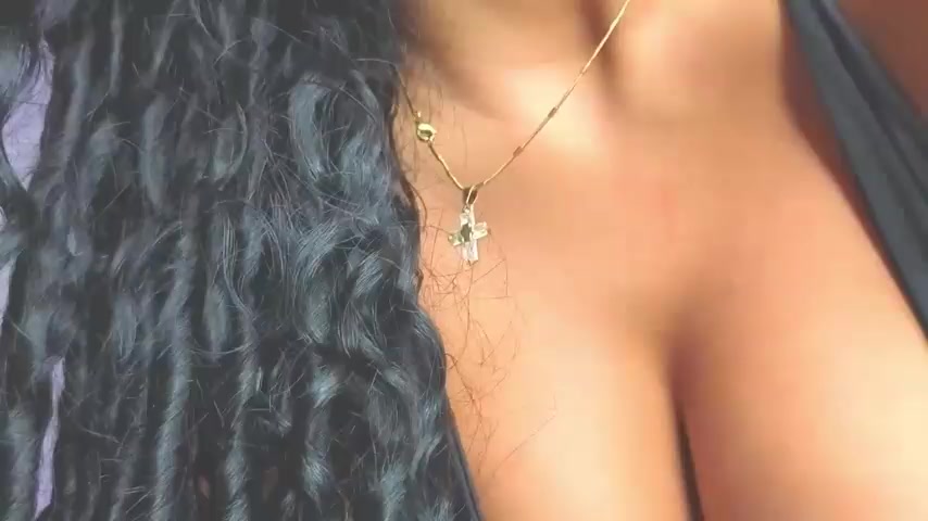 quianna_ live screenshot 2025-09-30 22:08:37