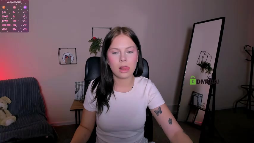 renata_sweety latest screenshot