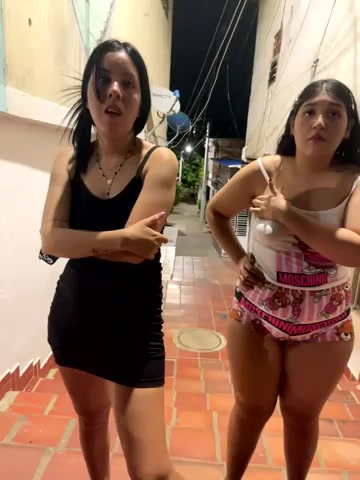 royalgirls_x live screenshot 2025-09-04 07:53:30