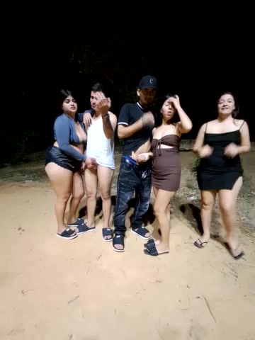 royalgirls_x live screenshot 2025-12-19 06:07:18