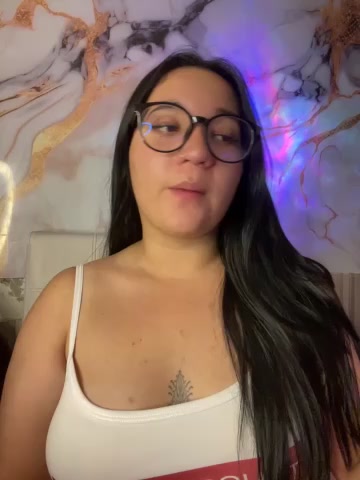 sara_roy04_ live screenshot 2025-09-30 08:40:40