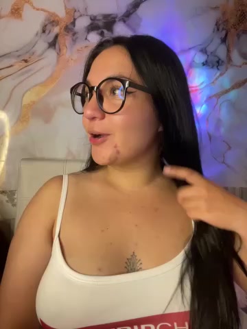 sara_roy04_ live screenshot 2025-09-30 08:41:38