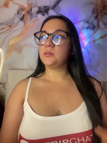 sara_roy04_ live screenshot 2025-09-30 08:58:09