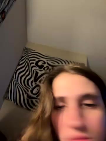 secretknight_Mrmask live screenshot 2025-11-04 07:42:32