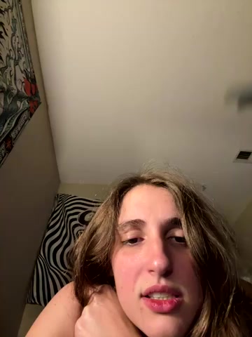 secretknight_Mrmask live screenshot 2025-11-04 07:49:32