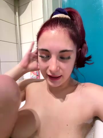 sexymelli18 live screenshot 2025-11-26 21:56:45