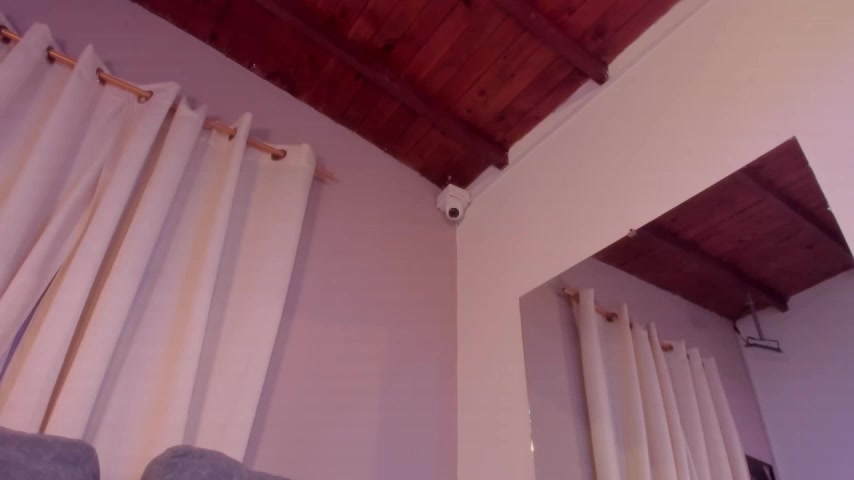 zoe_roux21 live screenshot 2025-10-25 07:34:09